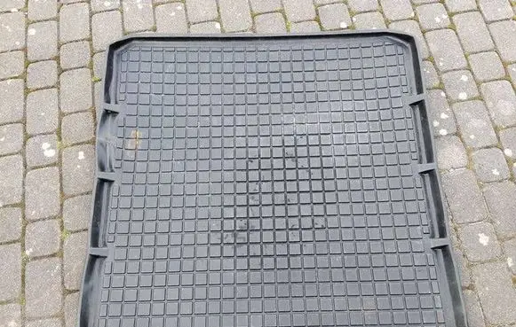 Volvo V70 Rubber trunk/boot mat liner ART39092