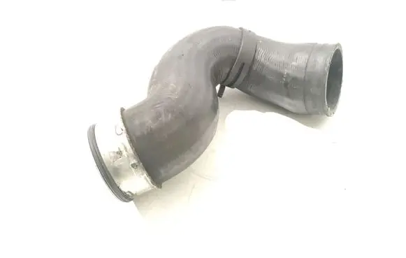 Volkswagen Golf V Intercooler hose/pipe
