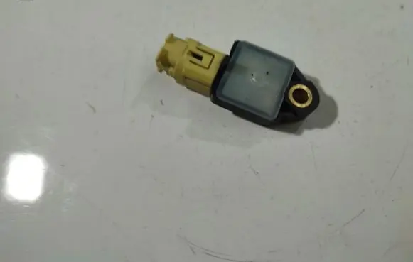 KIA Ceed Airbag deployment crash/impact sensor 959202H000