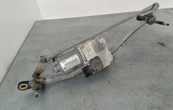 Audi A5 8T 8F Front wiper linkage and motor 8T2955119D