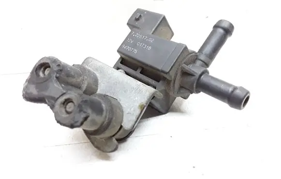 Volvo S60 Turbo solenoid valve 72251702 9470775