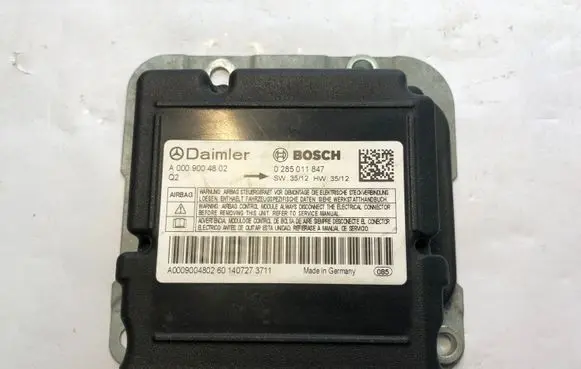 Mercedes-Benz Sprinter W906 Airbag control unit/module A0009004802 0285011847