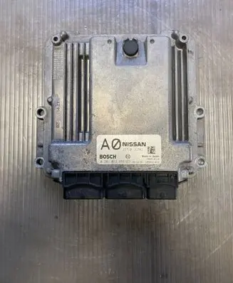 Nissan X-Trail T31 Engine control unit/module 23710JG78D 1039S21016 0281013856