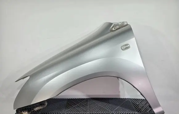 Lexus RX 330 - 350 - 400H Fender