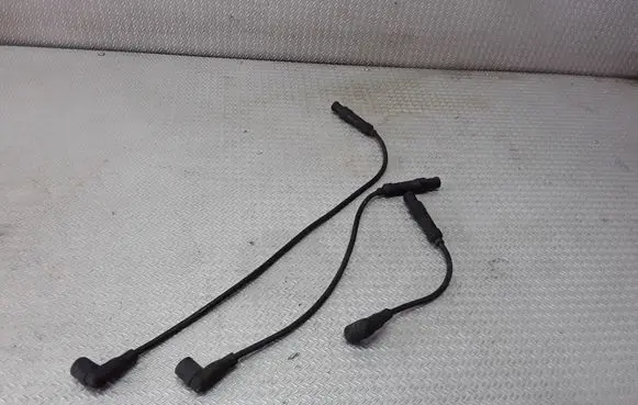 Volkswagen Golf IV Ignition plug leads 