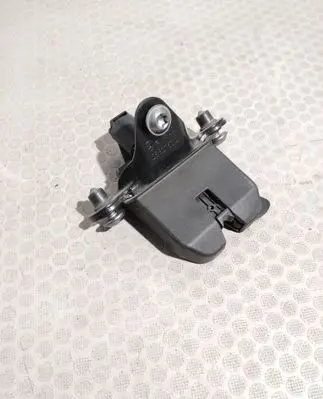 Skoda Octavia Mk2 (1Z) Tailgate/trunk/boot lock/catch/latch 1Z5827501D BN3CZ
