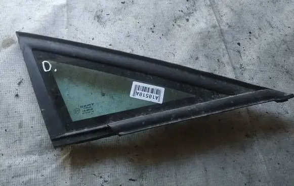 Seat Leon (1P) Front triangle window/glass as2