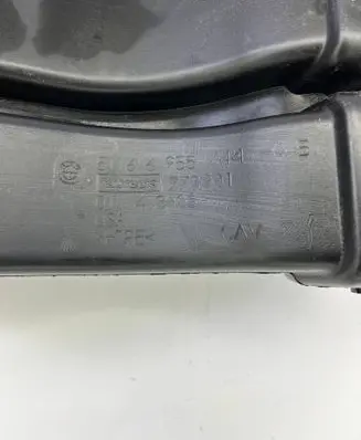 BMW X5 E70 Cabin air duct channel 6958744