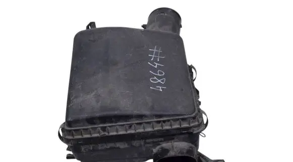 Toyota Tundra II Air filter box 177050S010 177010S010