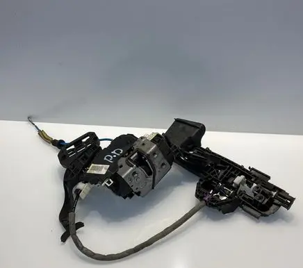 Mercedes-Benz B W246 W242 Front door lock A1667200435 43323013 ZGS002