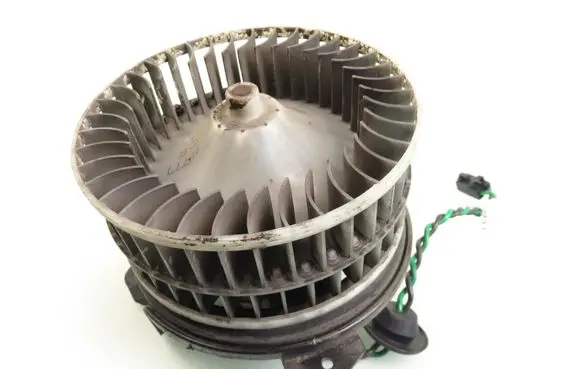 Chrysler 300M Heater fan/blower 77370115