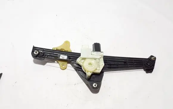 Renault Clio V Front window lifting mechanism without motor 807216723R