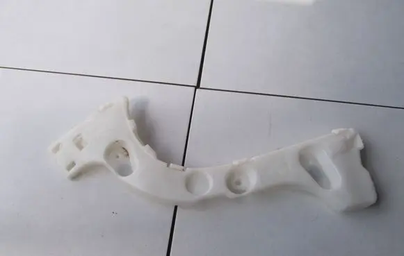 Ford Focus Rear bumper mounting bracket BM51A17E850AG