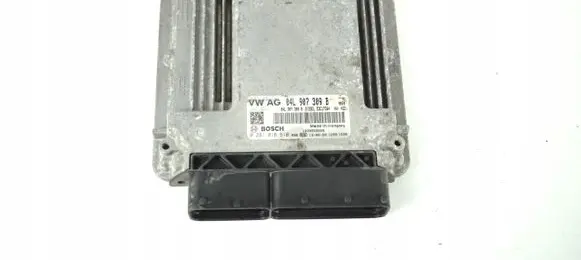 Volkswagen Golf III Engine control unit/module ECU 04L907309B
