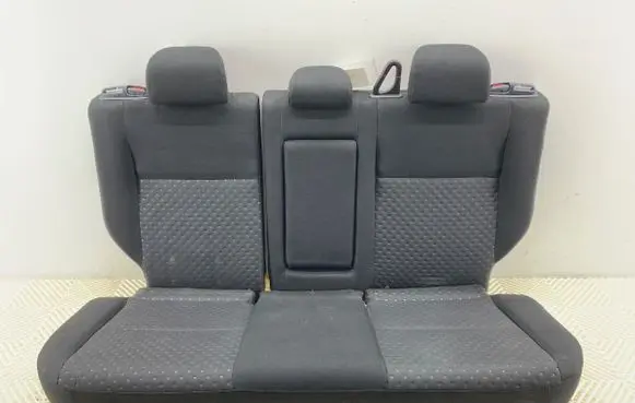 Mitsubishi ASX Second row seats 