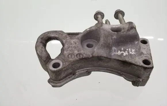 Ford Fiesta Engine mounting bracket CV206030R