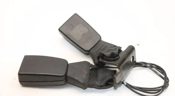 Citroen C4 Cactus Middle seatbelt (rear) 98059713XT