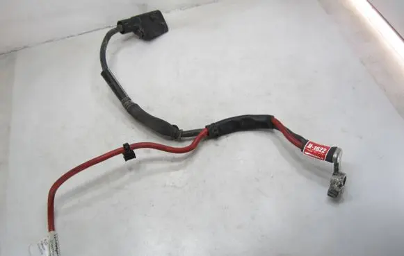 Volkswagen PASSAT B8 Positive cable (battery) 5Q0971228 20082016 115016
