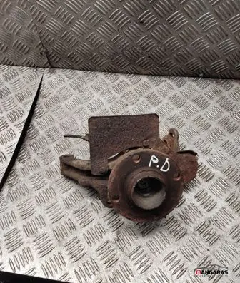 Audi 80 90 B3 Front wheel hub
