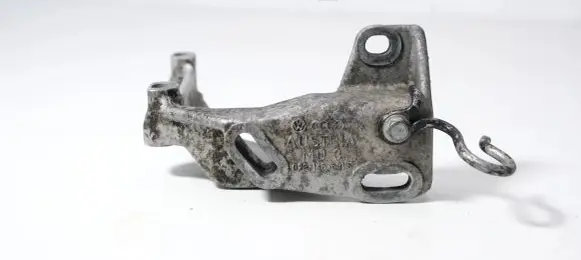 Audi 80 90 S2 B4 Power steering pump mounting bracket 028145531E