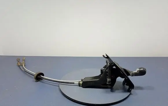 Opel Zafira B Gear shift rod 8126100101