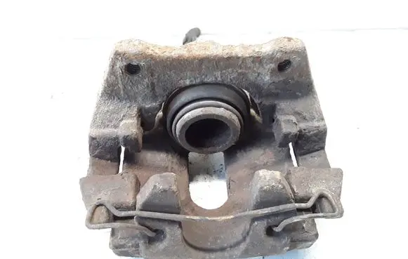 Volvo XC90 Rear brake caliper
