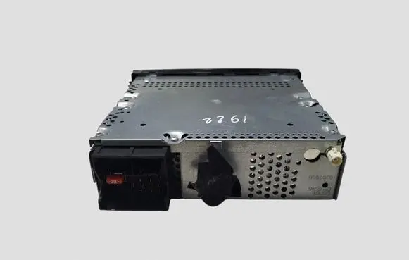 Peugeot 207 Radio/CD/DVD/GPS head unit 96643697XT A2C53250030