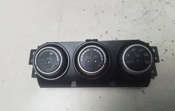 Nissan X-Trail T31 Climate control unit 27500JG74A C8729 C8739