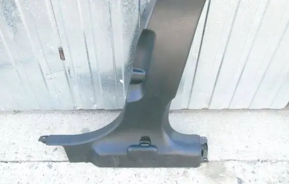Maserati Ghibli (A) pillar trim