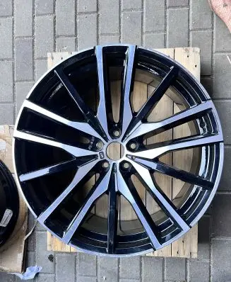 BMW X5 G05 R22 alloy rim 36118090013