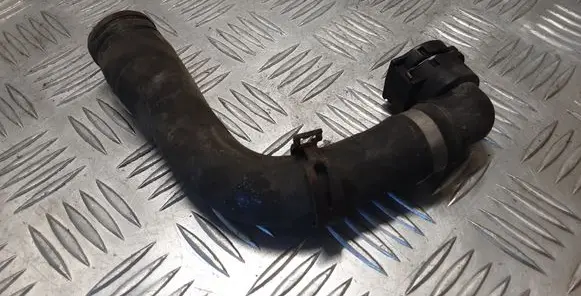 Land Rover Range Rover L322 Engine coolant pipe/hose