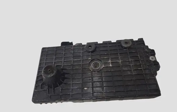 Volvo V40 Battery tray 31301934