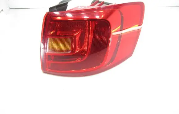 Volkswagen Jetta VI Rear/tail lights