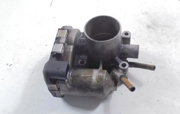 Volkswagen Polo III 6N 6N2 6NF Electric throttle body valve 030133062C