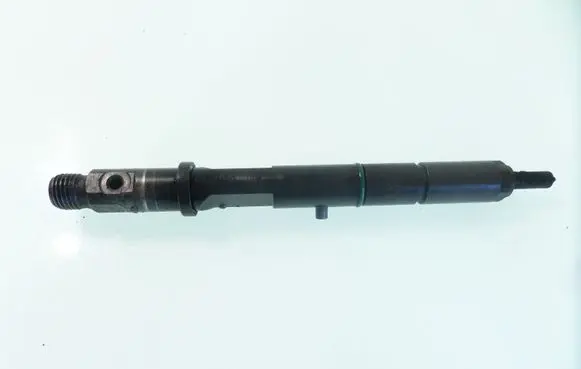Audi A6 S6 C5 4B Fuel injector 059130201E 0432133836