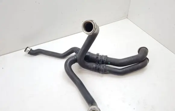Porsche Boxster 987 Engine coolant pipe/hose 99710662703 99710663601 99710663280