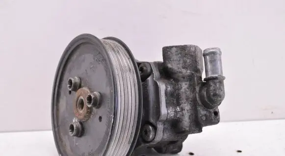 Audi Q5 SQ5 Power steering pump 8R0145154