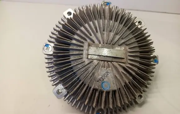 Isuzu D-Max Viscous fan clutch 