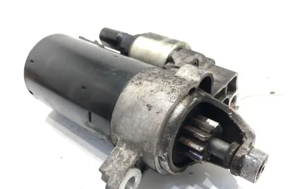 Audi A6 S6 C7 4G Starter motor 03L911021E