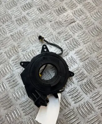 Land Rover Discovery 3 - LR3 Airbag slip ring squib (SRS ring) YRC500070