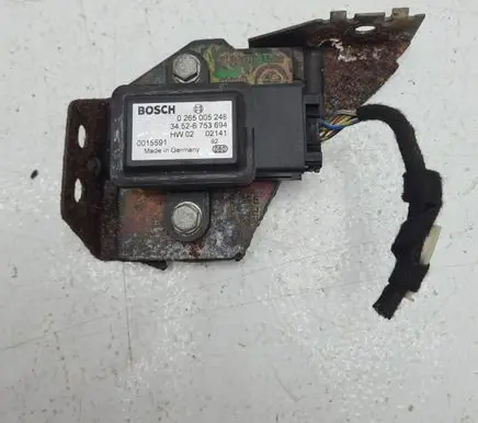 BMW 3 E46 ESP acceleration yaw rate sensor 34526753694 0015591 0265005248