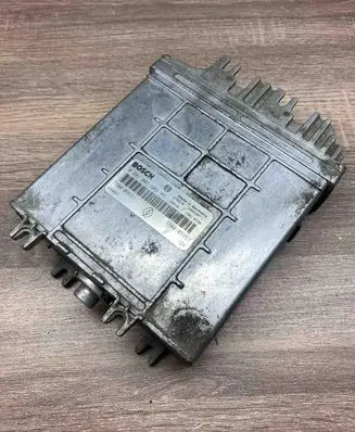 Renault Scenic I Engine control unit/module ECU 0281001809 7700105953
