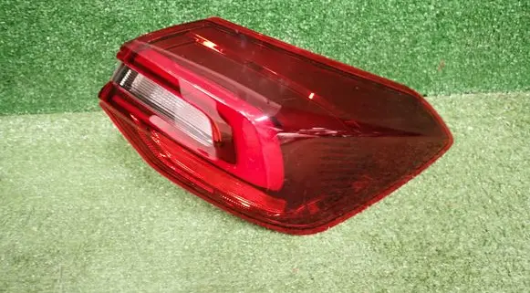 Ford Focus Rear/tail lights NX7B13404DE
