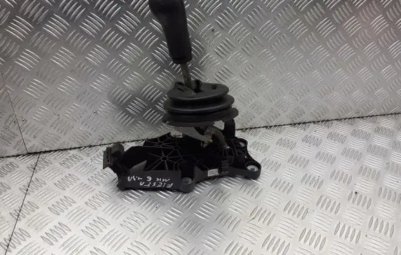 Ford Fiesta Gearbox retarder lever 2S6R-7C453-MF
