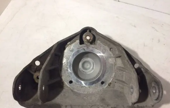 Porsche Cayenne (9PA) Coil spring mount 7L0412391