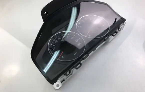 Volvo V60 Speedometer (instrument cluster) 31343323AA