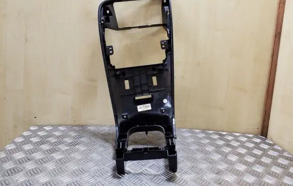 Volvo XC60 Center console 30755616