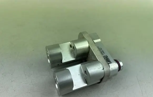 Audi e-tron Air conditioning (A/C) expansion valve 4KE820339E 4M0816805B