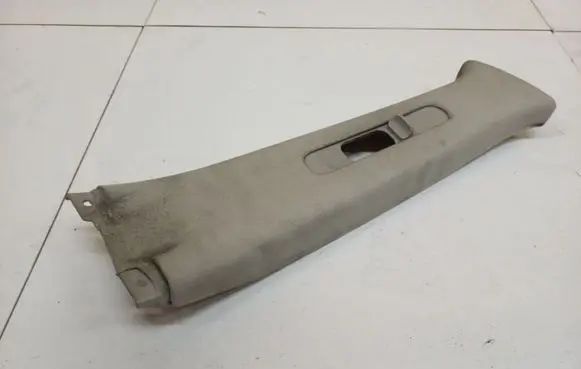 Toyota Corolla E120 E130 (B) pillar trim (top) 7323702020