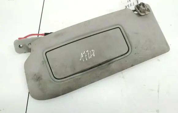 Volvo V50 Sun visor